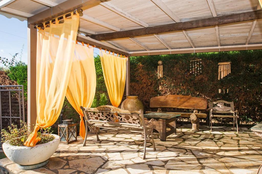 Cozy Flats In An Olive Grove By The Sandy Beach Kánalos Buitenkant foto