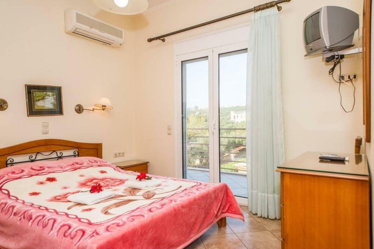 Cozy Flats In An Olive Grove By The Sandy Beach Kánalos Buitenkant foto